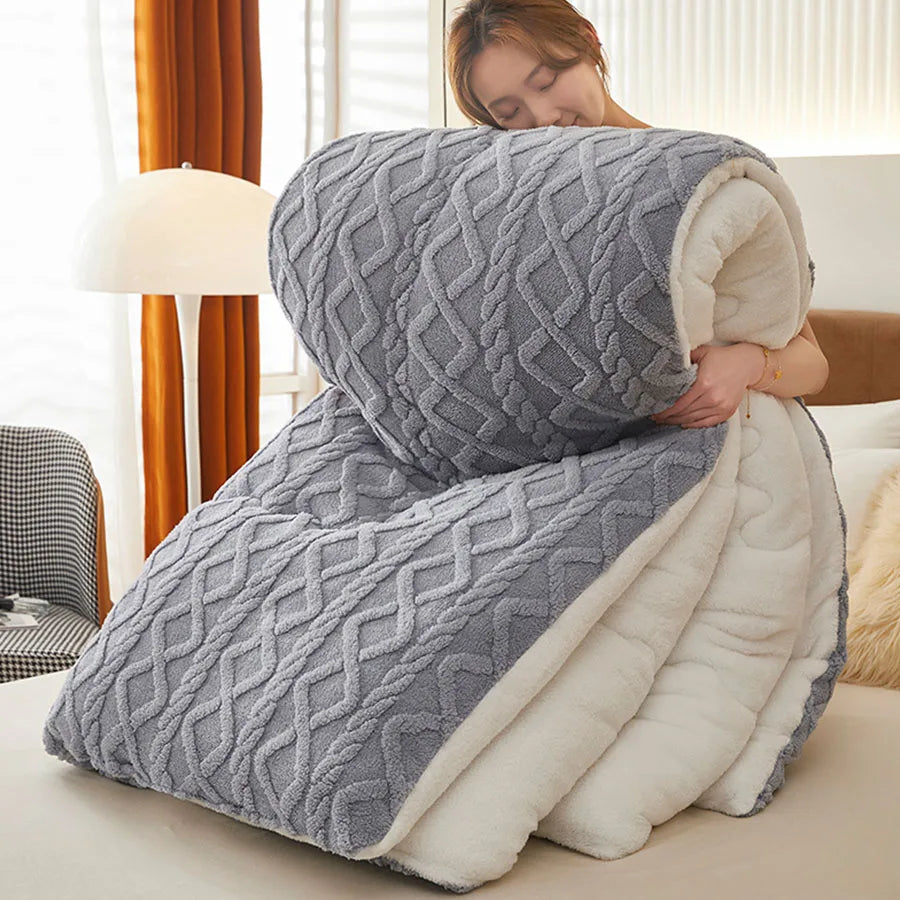 Super Thick Winter Weighted Blanket - Artificial Lamb Cashmere Comforter
