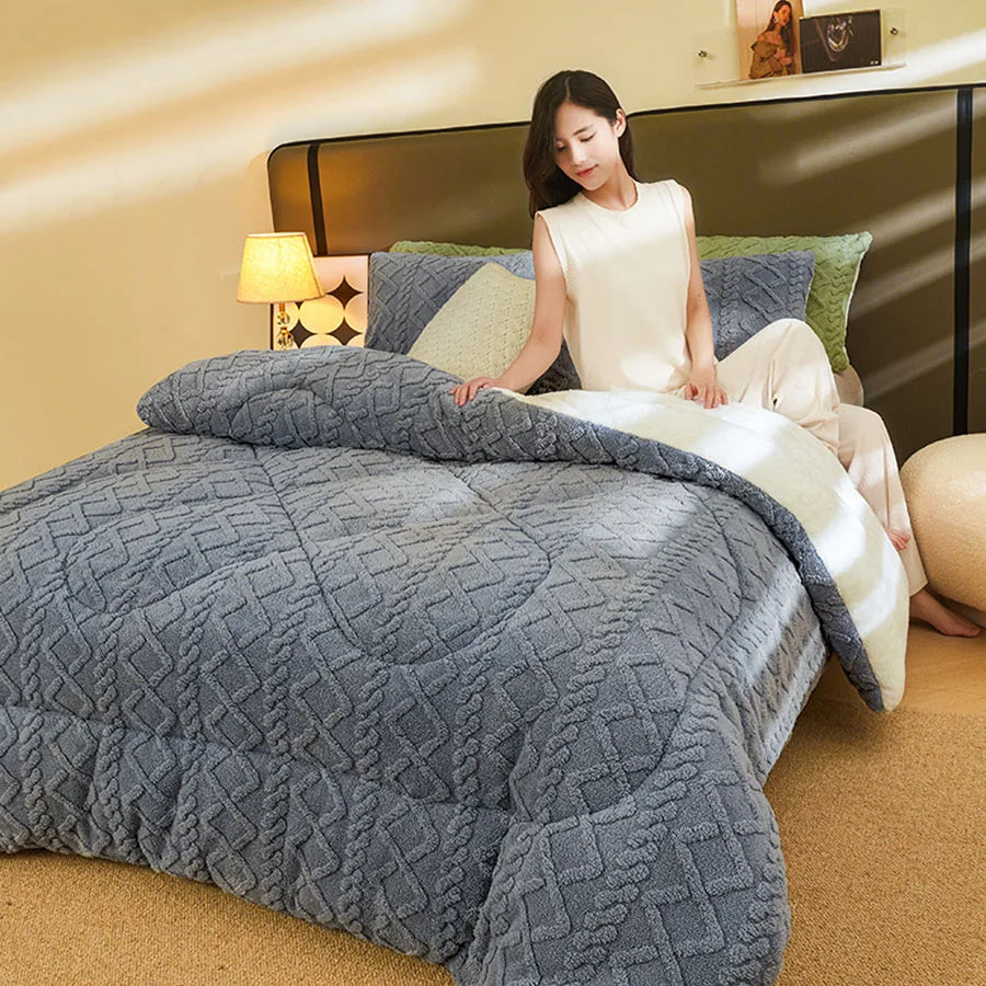 Super Thick Winter Weighted Blanket - Artificial Lamb Cashmere Comforter