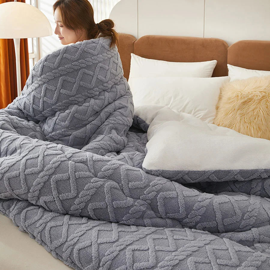Super Thick Winter Weighted Blanket - Artificial Lamb Cashmere Comforter