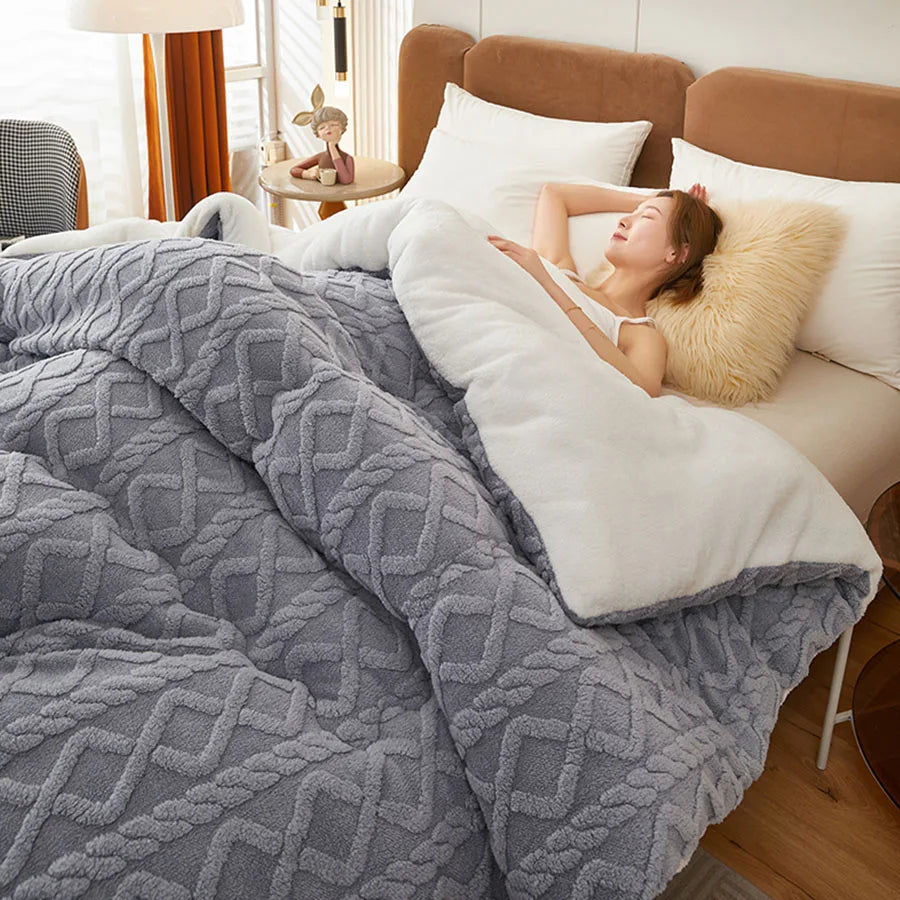 Super Thick Winter Weighted Blanket - Artificial Lamb Cashmere Comforter